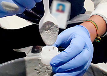 Incautan cargamento de mercurio camuflado en pintura proveniente de México