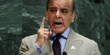 Pakistán advirtió que puede “aplastar” cualquier agresión tras declararle la guerra a Afganistán