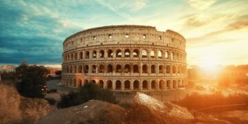 La nueva cara del Coliseo: vestigios recuperados y mármol travertino transforman al monumento más emblemático de Roma