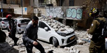 EN VIVO: Al menos 15 heridos dejó un nuevo ataque de Irán sobre el centro de Israel con bombas de racimo