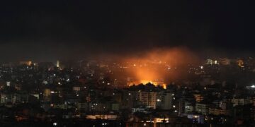 EN VIVO: Nuevos ataques aéreos israelíes contra Hezbollah impactaron en los suburbios de Beirut