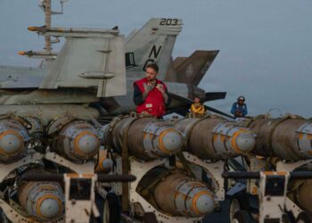 EN VIVO: Donald Trump dijo que Irán pidió negociar pero ya no tiene defensa aérea, Armada, ni liderazgo: “¡Demasiado tarde!”