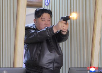 El régimen de Kim Jong-un declaró irreversible su política nuclear y amenazó a Corea del Sur: “Haremos que paguen sin piedad”