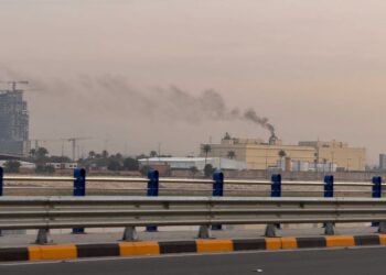 EEUU instó a sus ciudadanos a abandonar Irak tras los ataques contra su embajada en Bagdad