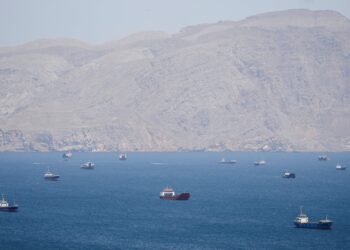 EN VIVO: Araghchi viajó a Rusia mientras las negociaciones entre EEUU e Irán siguen estancadas