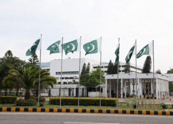 EN VIVO | La delegación de Estados Unidos aterrizó en Islamabad para su negociación con enviados de Irán