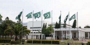 EN VIVO | La delegación de Estados Unidos aterrizó en Islamabad para su negociación con enviados de Irán