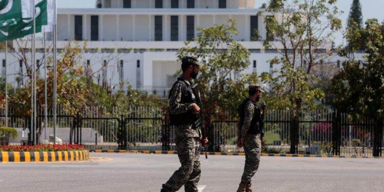 EN VIVO: Pakistán anunció que blindó Islamabad con cientos de efectivos policiales y militares ante las próximas negociaciones de paz