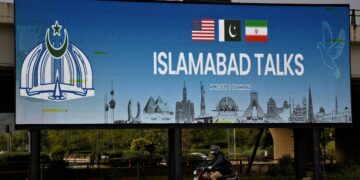 EN VIVO: El régimen de Irán pone en duda su participación en las negociaciones con Estados Unidos en Pakistán
