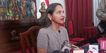 Alcaldesa interina de Tarija felicita a María René Soruco y destaca liderazgo femenino