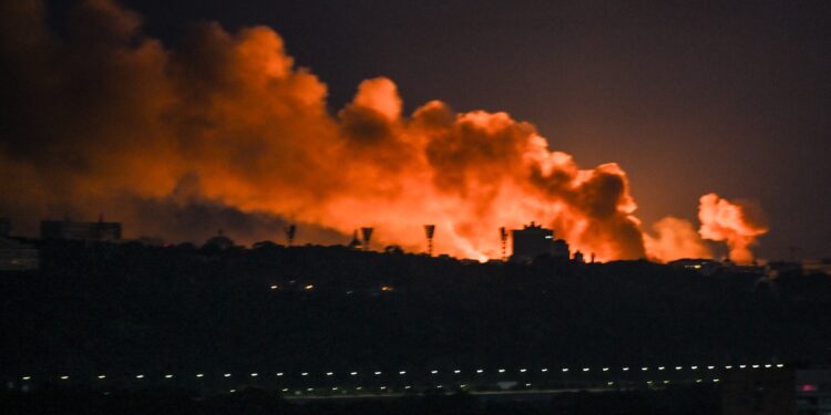 Rusia lanzó un ataque masivo con misiles balísticos contra Kiev y hay alerta en toda Ucrania: al menos un muerto y 16 heridos