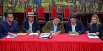 La Alcaldía, Feicobol y la Exposur firman convenio de cooperación
