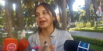 Tarija: Nushenka Gaite descarta renunciar a su cargo tras polémica con el transporte