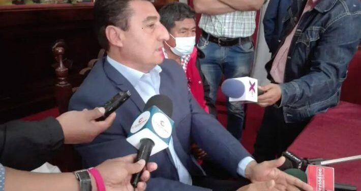 Tarija: Johnny Torres advierte grave perjuicio por bloqueos y plantea diálogo político como salida al conflicto