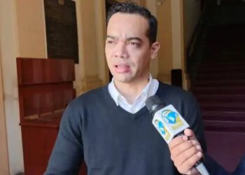 Vicegobernador anuncia el cierre de la Gobernación de Tarija si no existe la ley de organización emitida por la Asamblea
