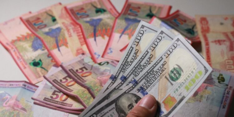Aseguran que tipo de cambio flexible no impactará pensiones de Jubilados