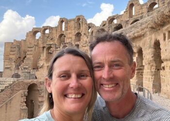 Una pareja británica perdió la apelación contra una condena de 10 años de prisión en Irán