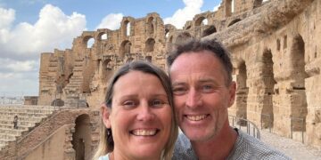 Una pareja británica perdió la apelación contra una condena de 10 años de prisión en Irán