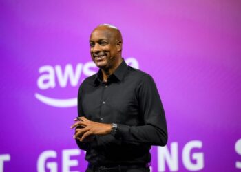 AWS invertirá USD 1.000 millones para llevar inteligencia artificial a la seguridad de Estados Unidos