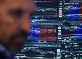 Los índices de Wall Street cerraron mixtos: el Nasdaq y el S&P 500 ceden por las tecnológicas