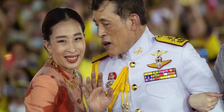 La muerte de la princesa Bajrakitiyabha genera incertidumbre sobre la sucesión de la monarquía de Tailandia