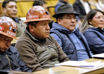 La COB condiciona el diálogo al respeto del fuero sindical y la liberación de manifestantes