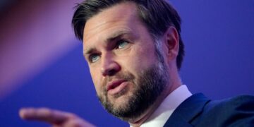 JD Vance advirtió al régimen iraní que su violencia  será respondida por EEUU tras la última escalada en Medio Oriente