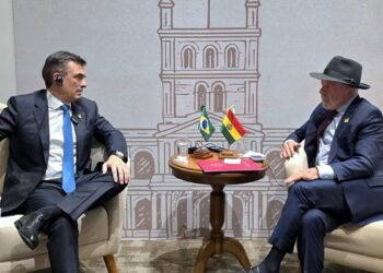 Lula acuerda con Paz acelerar las negociaciones entre Petrobras y YPFB para explotar gas