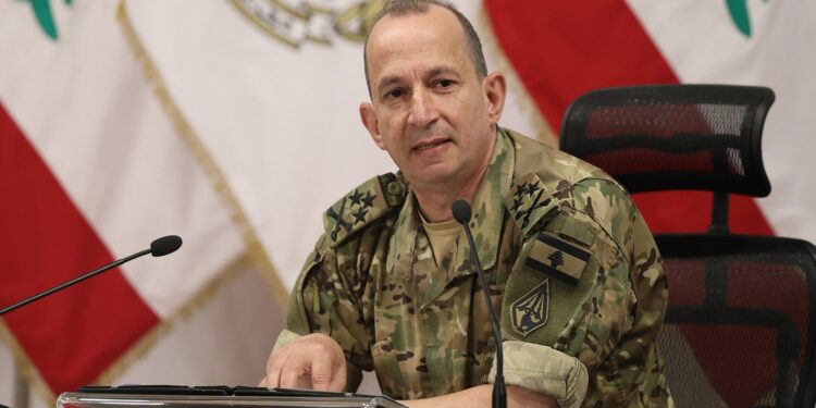 El jefe del Ejército libanés viajó a Pakistán en medio de las negociaciones entre Irán y Estados Unidos