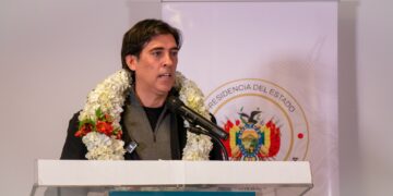 Ministro de Obras Públicas impulsa desarrollo con obras en aniversario de Tarija