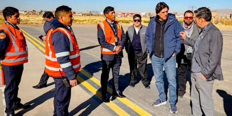 Ministro de Obras Públicas Mauricio Zamora impulsa el desarrollo del Puerto Seco de Oruro
