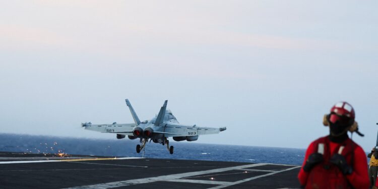 Guerra en Medio Oriente EN VIVO: EEUU desvió ocho buques desde el comienzo del bloqueo a Irán