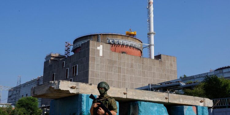 La agencia nuclear de la ONU alertó de múltiples riesgos en Zaporizhzhia y otras plantas nucleares de Ucrania