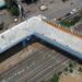 Restituyeron a los ingenieros responsables de un puente en India con una insólita curva mientras la obra sigue inhabilitada
