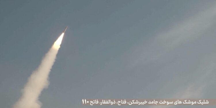 Guerra en Medio Oriente EN VIVO: El régimen de Irán reivindicó ataques a instalaciones vinculadas a Estados Unidos en Medio Oriente