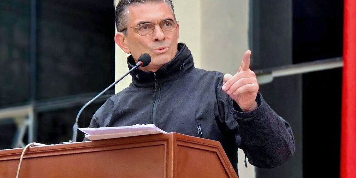 Paz dice que el país fue atacado por «políticos conspiradores» en el reciente conflicto