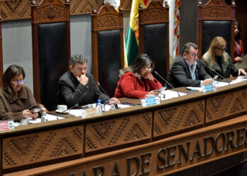 Senado crea comisión para investigar presunta influencia de Zapatero en el país