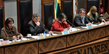Senado crea comisión para investigar presunta influencia de Zapatero en el país