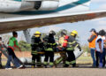 Simulacro de accidente aéreo moviliza a 500 personas en el aeropuerto El Trompillo