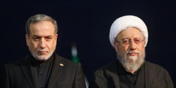 En medio de los ataques cruzados con EEUU, el régimen de Irán dijo que los esfuerzos para alcanzar la paz quedaron “sin efecto”