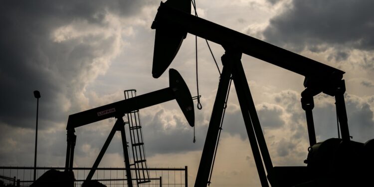 Guerra en Medio Oriente en VIVO | El Brent cae cerca del 4% y el barril desciende de los 100 dólares a 97