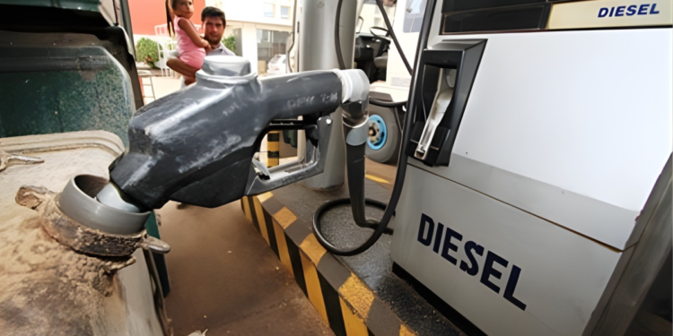 Gobierno promulga el Decreto Supremo 5676: Grandes consumidores pagarán Bs 18 por litro de diésel, transportistas y particulares mantienen tarifa de Bs 9,80
