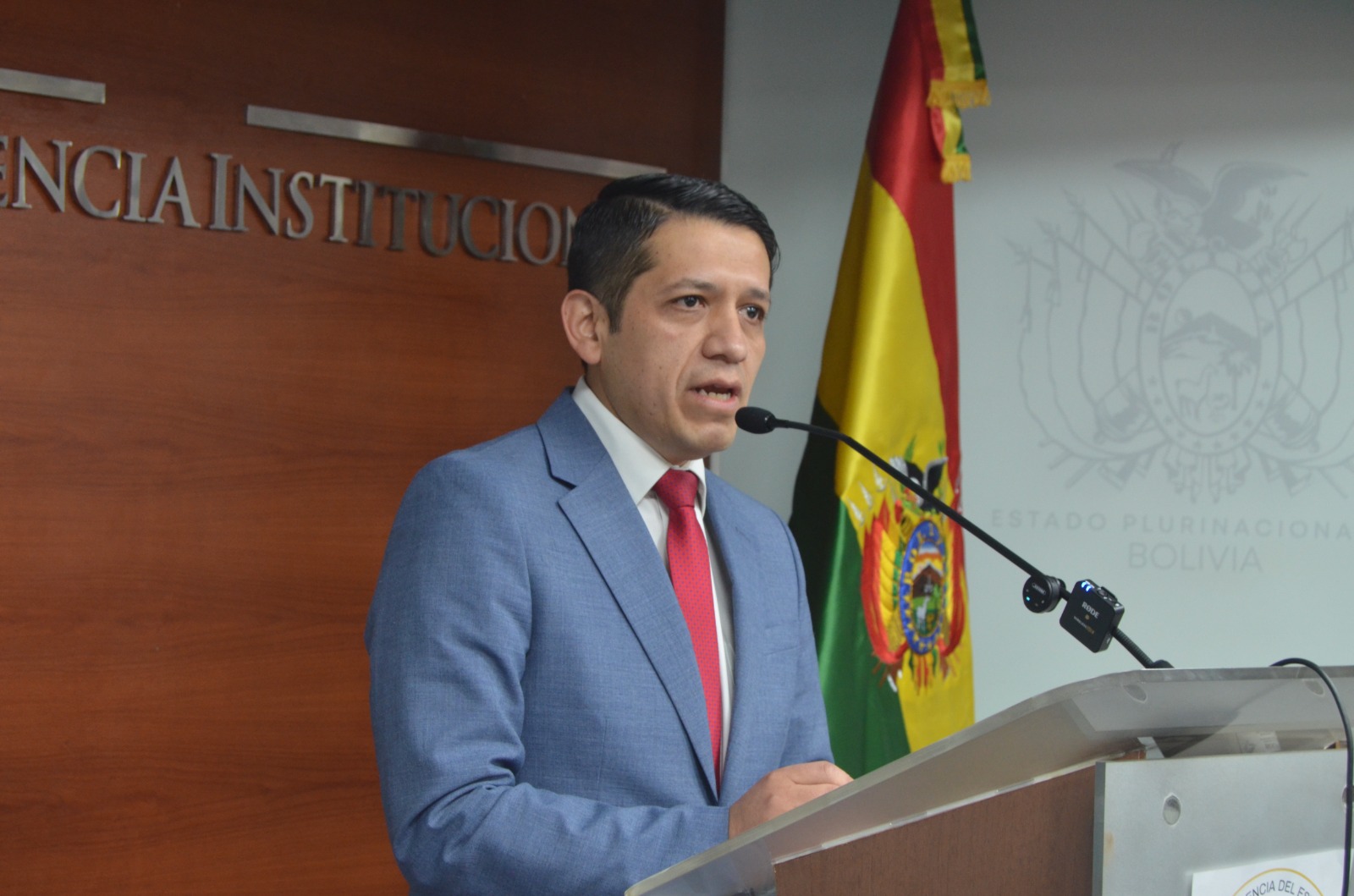 Denuncian a 14 ejecutivos y particulares por «asociación delictuosa» en YPFB y destapan irregularidades en Botrading