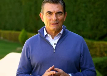 Presidente Paz rompe el silencio sobre Fernando Cerimedo: «Jamás tuvo la autorización de representar al Gobierno o a mi familia»