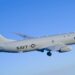 Tensión en Asia: un avión militar estadounidense sobrevoló el estrecho de Taiwán y el régimen chino vigiló la operación