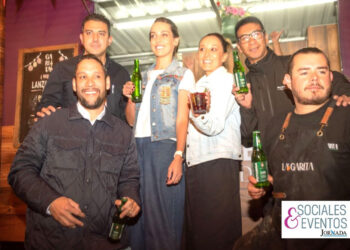 Eat Out lleva la gastronomía paceña a las calles con un Food Truck itinerante