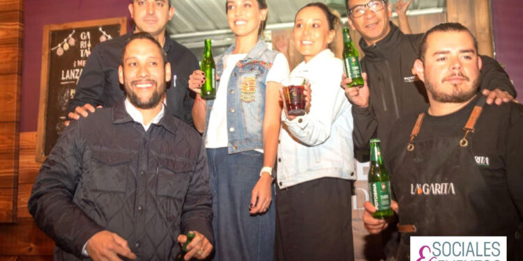 Eat Out lleva la gastronomía paceña a las calles con un Food Truck itinerante