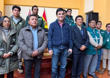 Cancilleres de Perú y Bolivia refuerzan la integración fronteriza a orillas del Titicaca