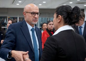 Senado aprueba la designación de Lupo y Camacho como embajadores ante la OEA y Paraguay