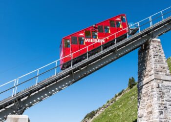 Dónde está la escalera más larga del mundo y por qué casi nunca se puede subir